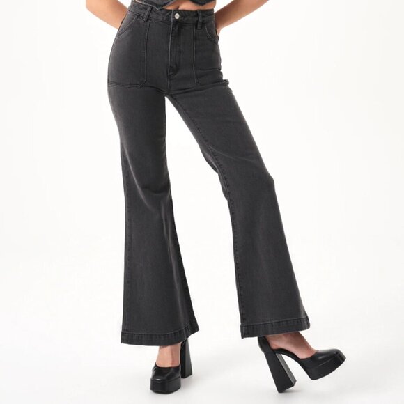 Rollas Eastcoast Flare Wide Leg Crop Jeans Womens 29 Vintage Washed Black - Picture 2 of 6